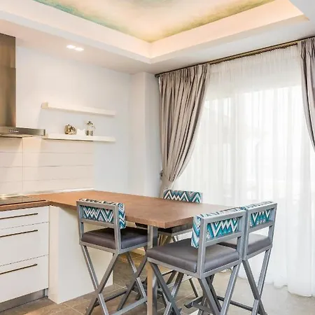 Bella Terra Apartment